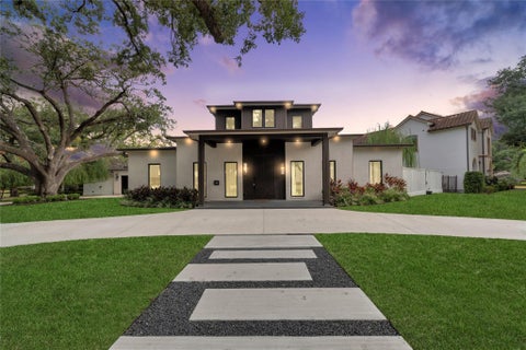 Photo of 7546 Inwood Drive, Houston, TX 77063 (MLS # 98738494)