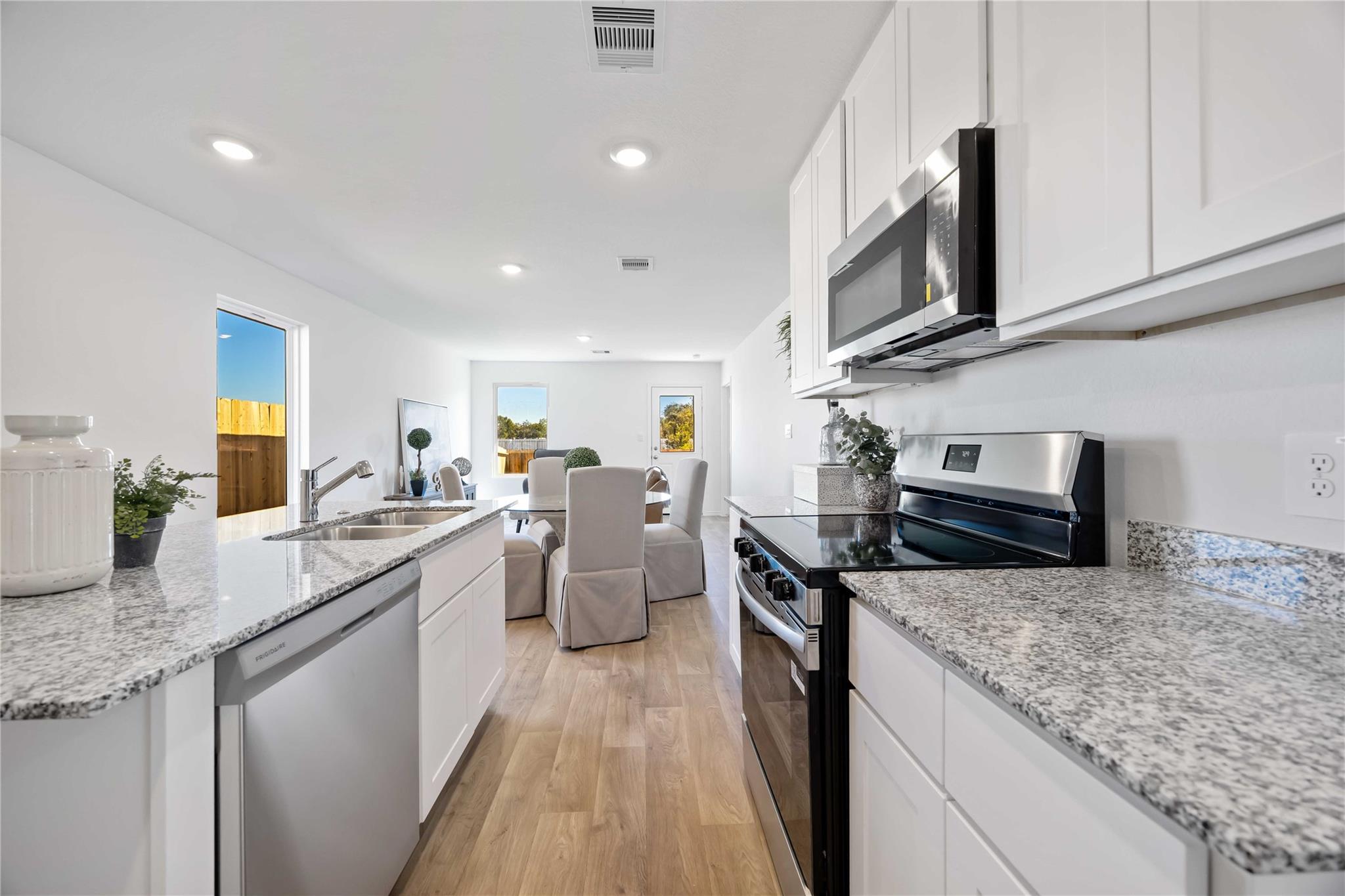 11915 Mulberry Vine Lane