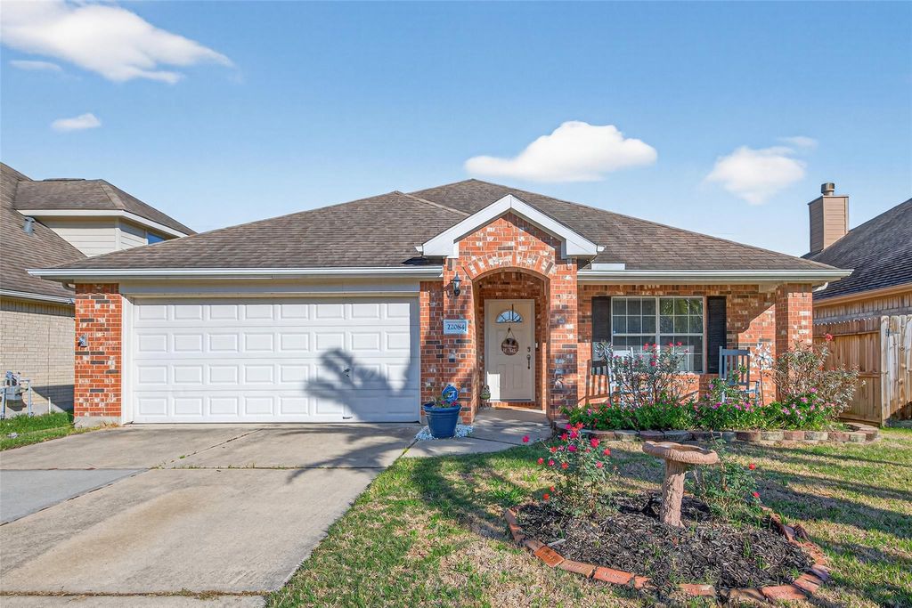 Photo of 22084 Knights Cove Drive, Kingwood, TX 77339 (MLS # 37698350)