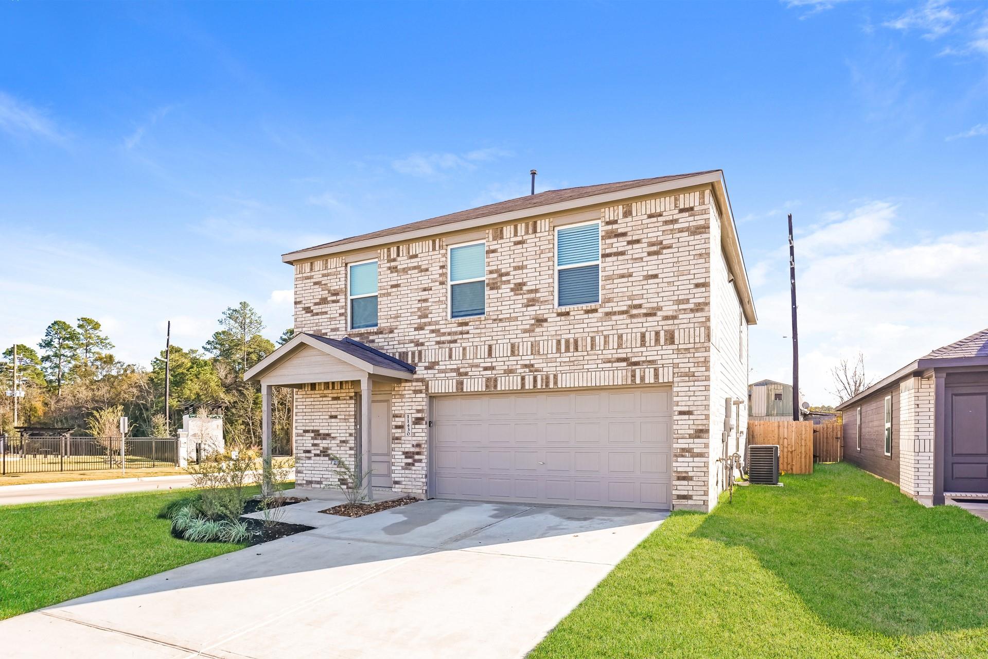 11430 Tallow Forest Bluff