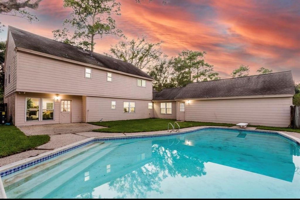 Photo of 15614 Pebble Bend Drive, Houston, TX 77068 (MLS # 18877071)