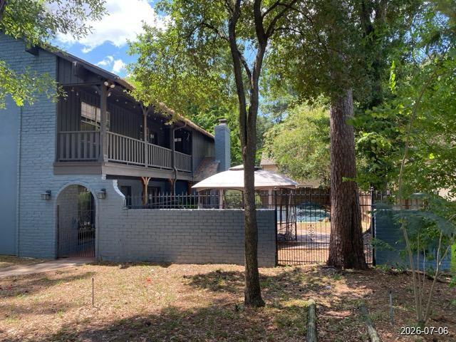 8102 Lichen Lane