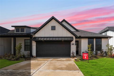 Photo of 7719 Cattail Shallows Lane, Katy, TX 77493 (MLS # 2054991)