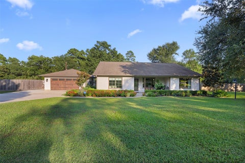 Homes For Sale - 13210 Crest Drive<br/> Willis, TX 77318