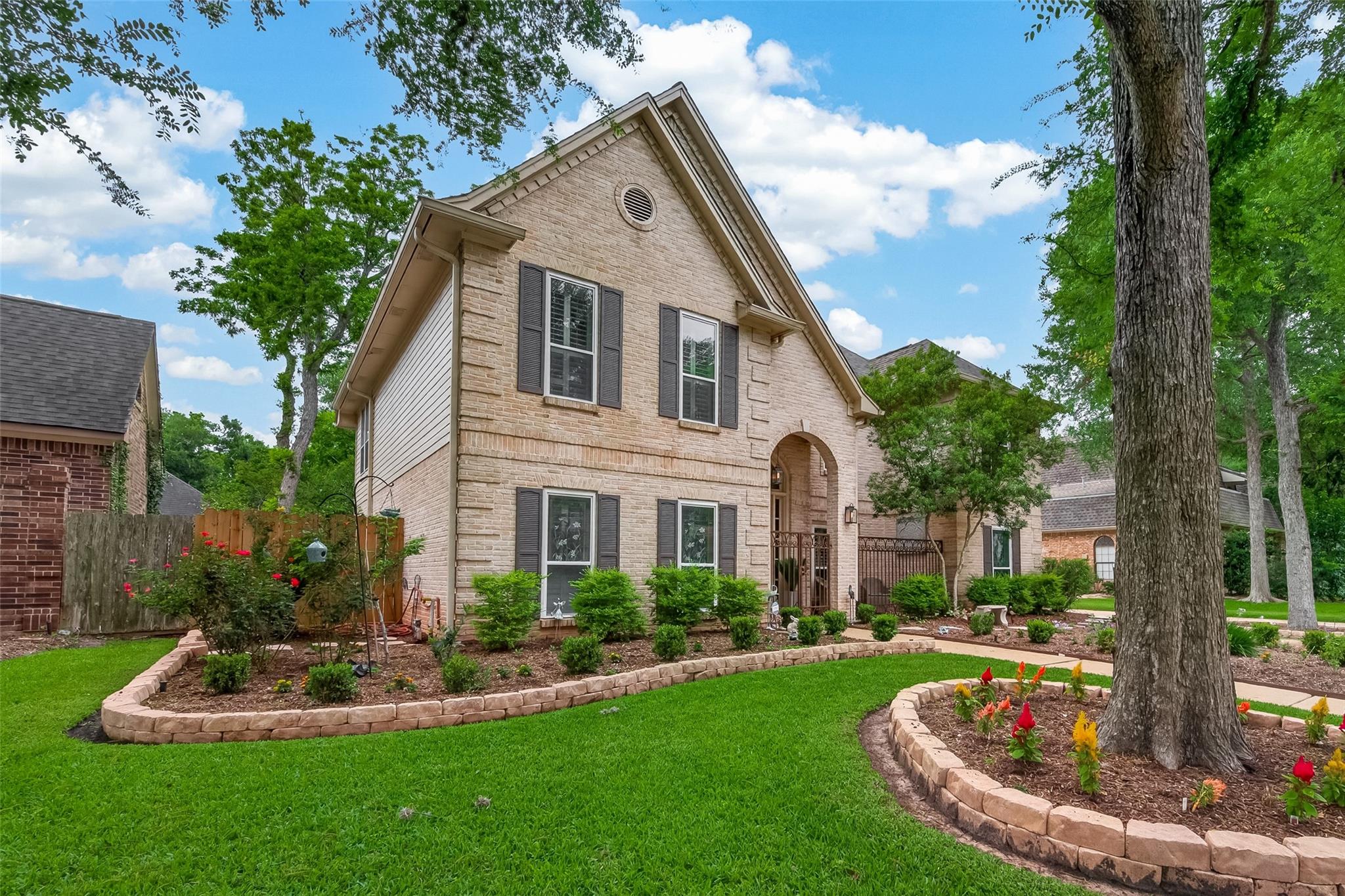 1807 Kingsmill Lane