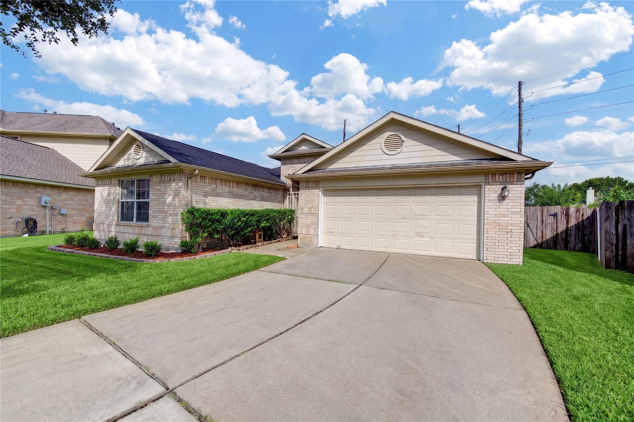 702 Hollyhock Drive