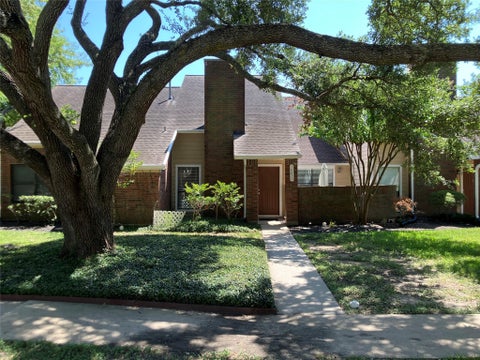 Photo of 16630 Holly Trail Drive #2, Houston, TX 77058 (MLS # 65617956)