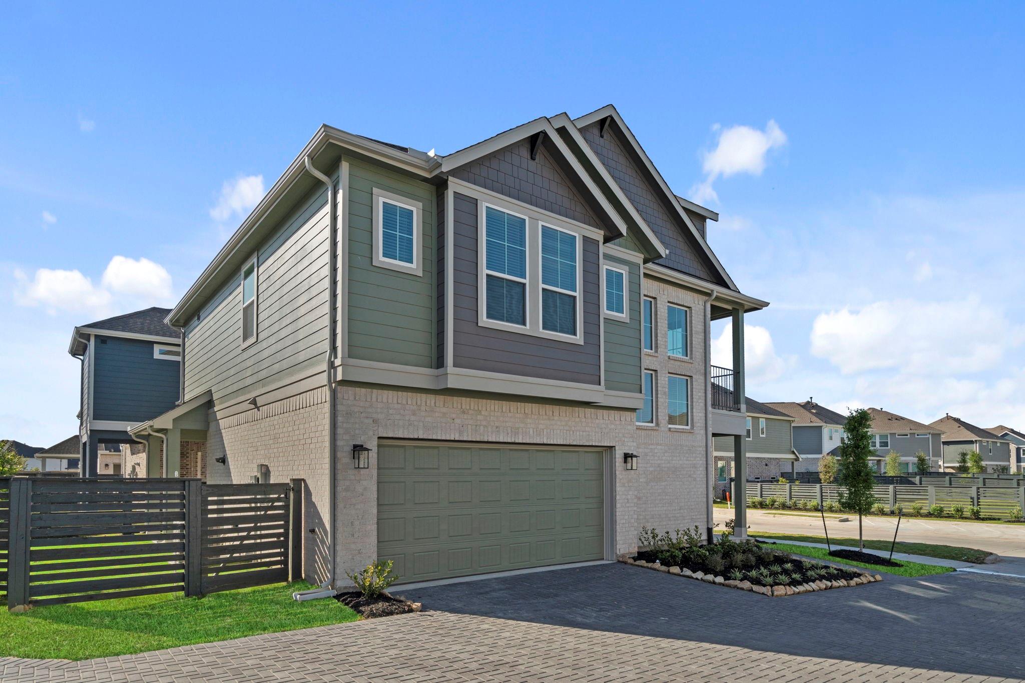 21215 Teal Lovegrass Lane