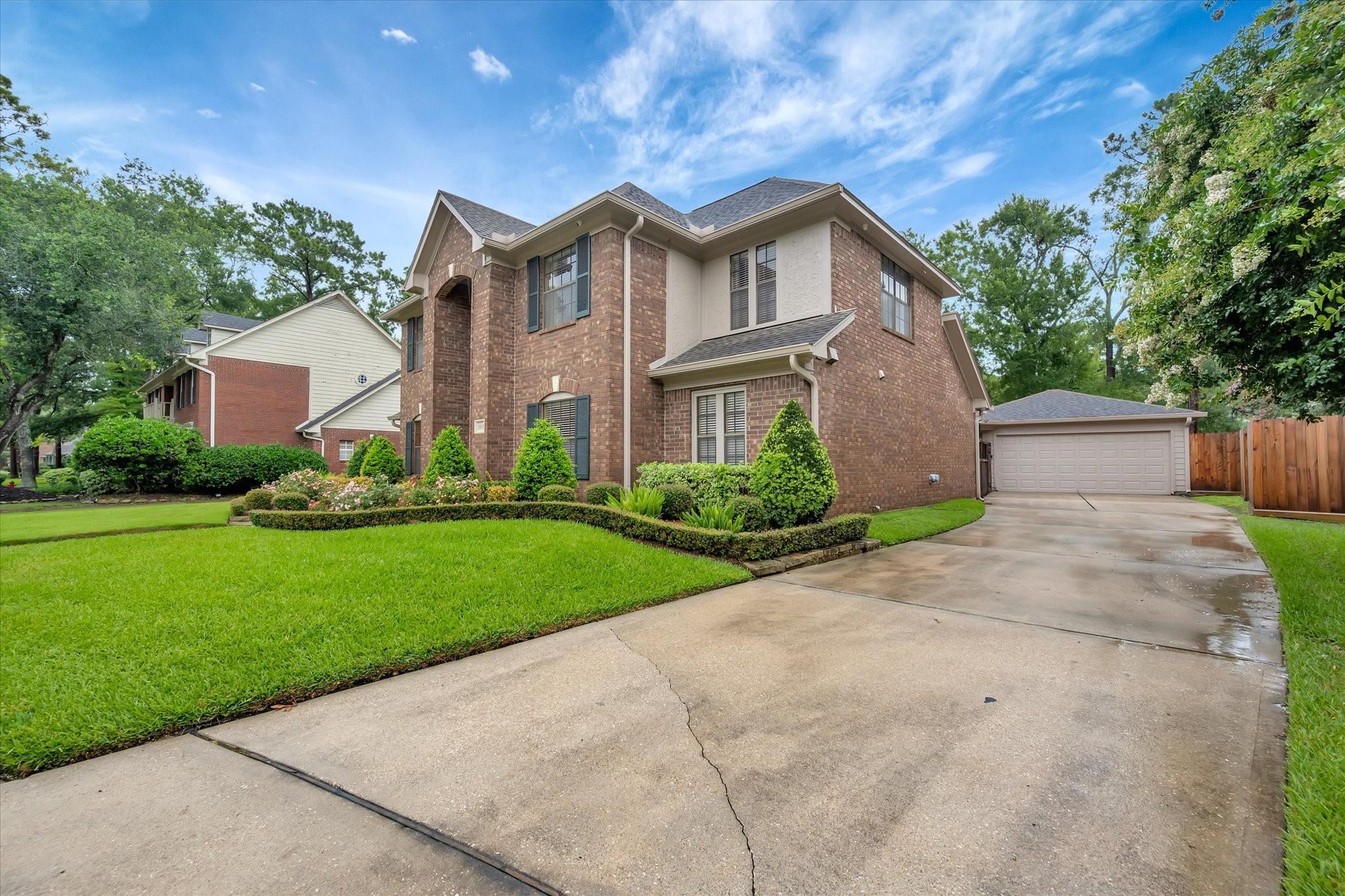 3910 Quiet Knoll Court