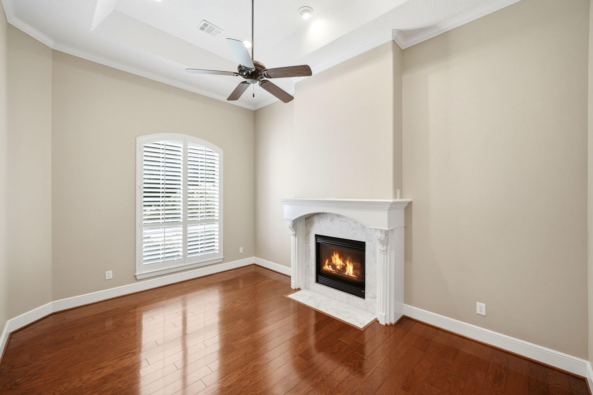 3907 N Rondelet Drive
