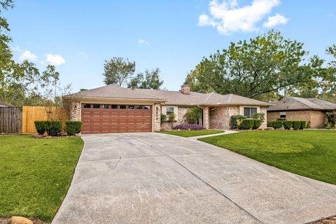 Photo of 806 S Hyannis Port Street, Crosby, TX 77532 (MLS # 10772664)
