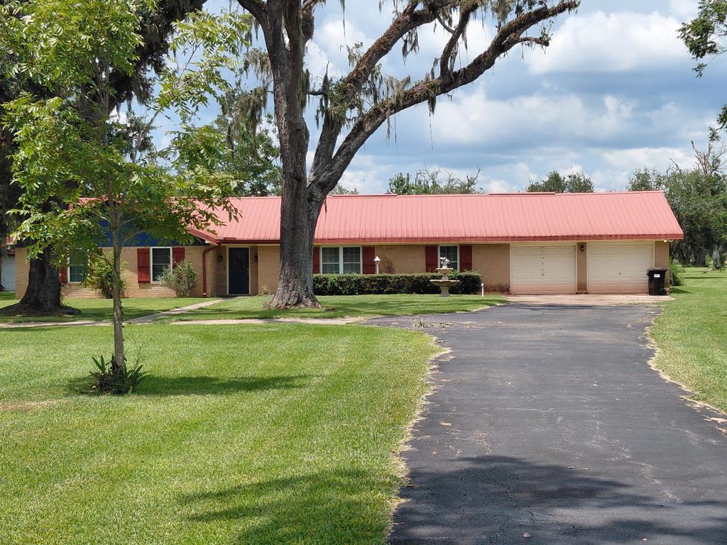 1231 County Road 201a