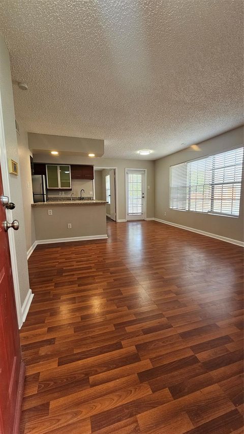Photo of 2750 Holly Hall Street #1811, Houston, TX 77054 (MLS # 79592027)