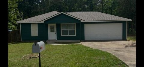 Photo of 10440 Royal Adrian Drive, Conroe, TX 77303 (MLS # 49822093)