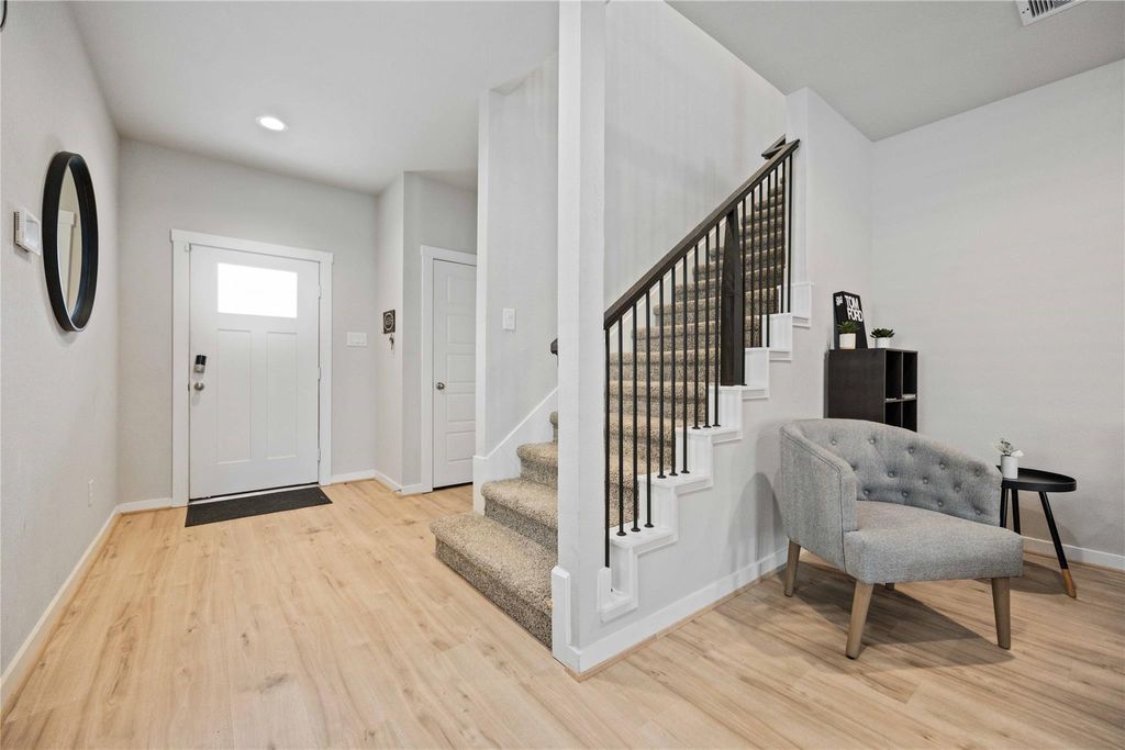 Photo of 2823 Kennet Manor Drive, Houston, TX 77047 (MLS # 73180966)