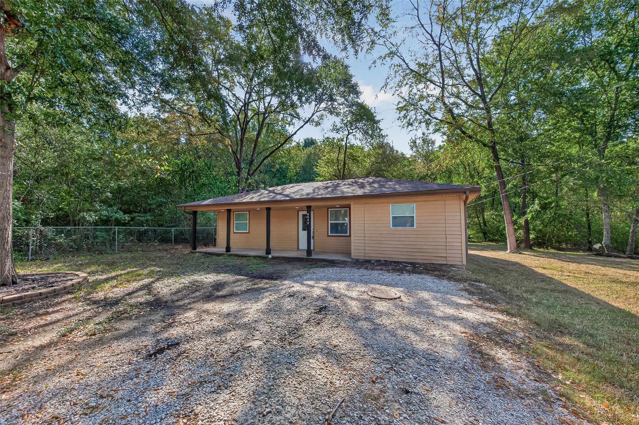9898 Arbor Oak