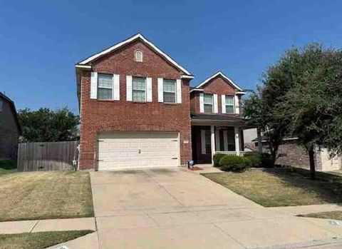 Photo of 1020 Long Pointe Avenue, Fort Worth, TX 76108 (MLS # 68854134)