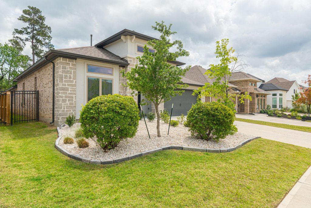 Photo of 27119 Wilcox Crest Ln Ln, Magnolia, TX 77354 (MLS # 25383149)