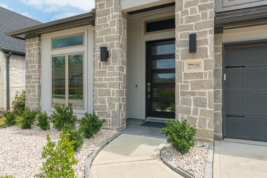 Photo of 27119 Wilcox Crest Ln Ln, Magnolia, TX 77354 (MLS # 25383149)