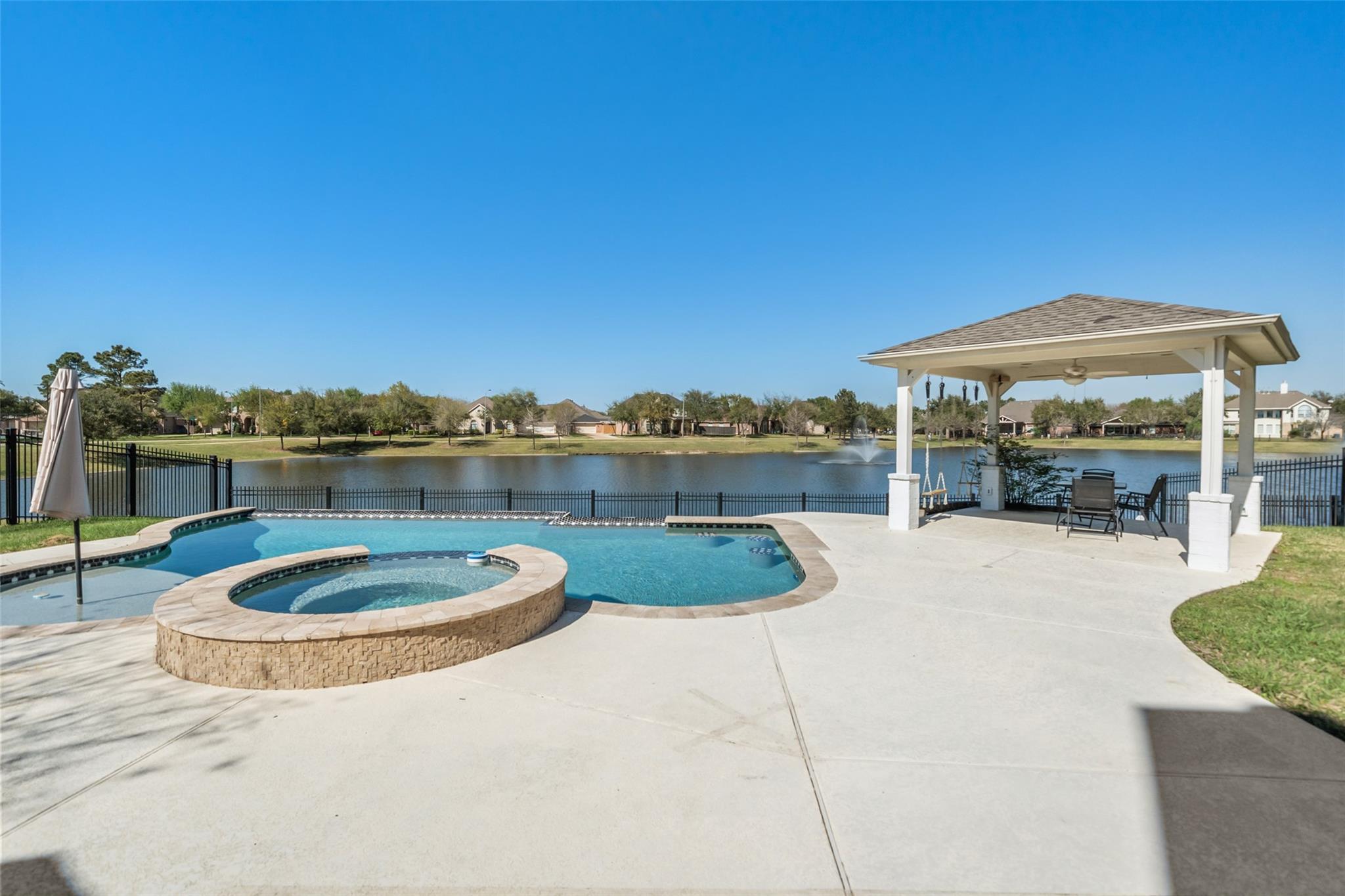 1922 Lake Grayson Drive