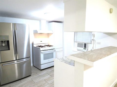 Photo of 8006 Avenue B #C, Houston, TX 77012 (MLS # 65105439)