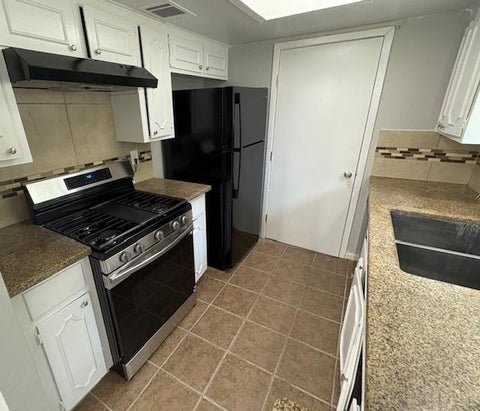 Tiny photo for 12127 Rhinebeck Drive, Houston, TX 77089 (MLS # 18585361)