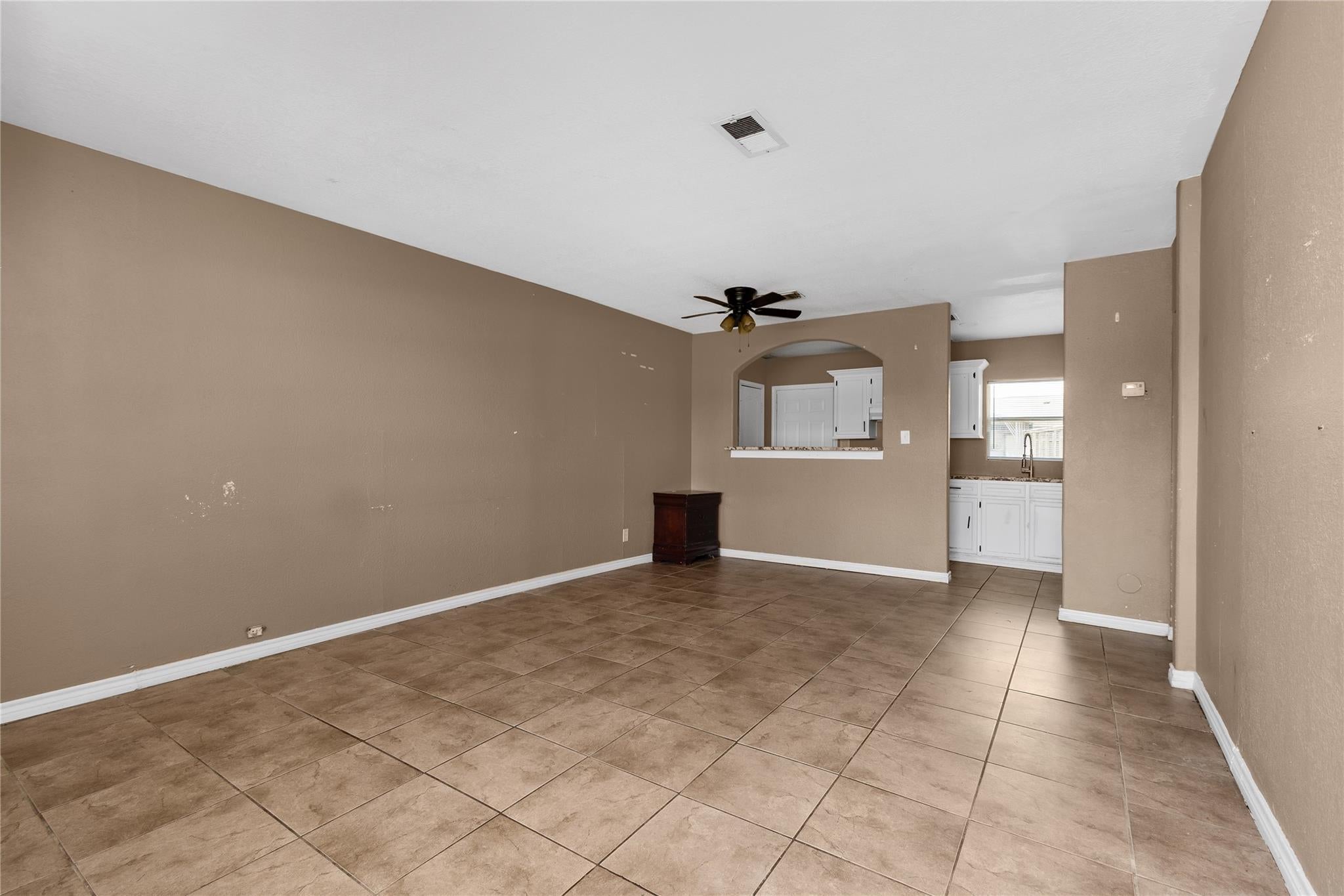 1707 W 7th Street