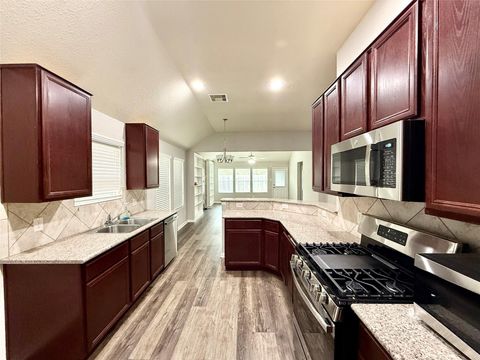 Photo of 10646 Chestnut Path Way, Tomball, TX 77375 (MLS # 38933680)