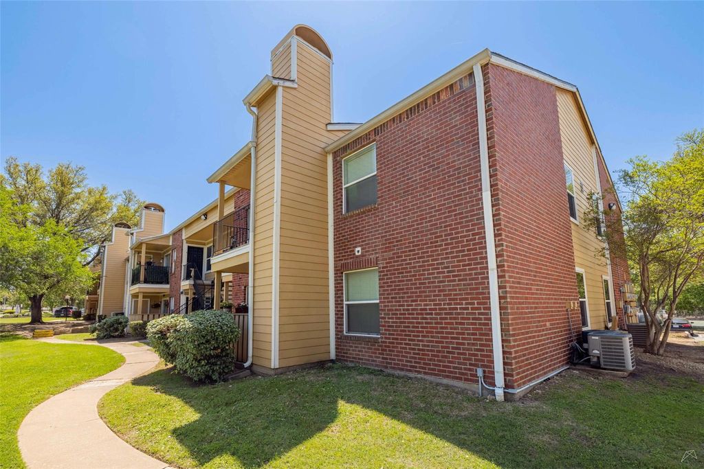 Photo of 2323 Wells Branch Parkway #D303, Austin, TX 78728 (MLS # 48834138)