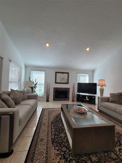 Tiny photo for 11630 Briar Rose Drive, Houston, TX 77077 (MLS # 35011230)