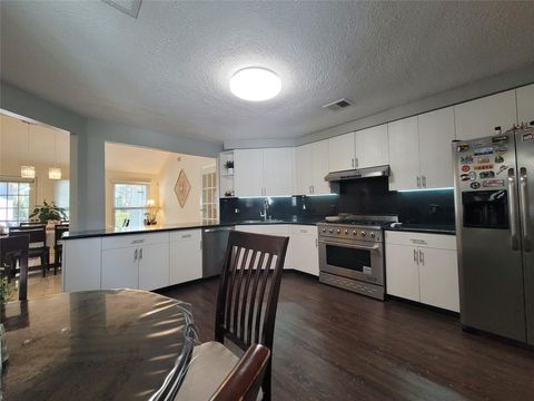 Tiny photo for 11630 Briar Rose Drive, Houston, TX 77077 (MLS # 35011230)