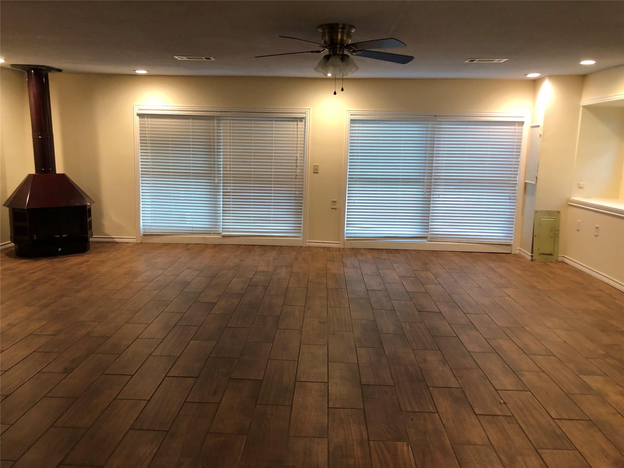 7006 Bailey Road