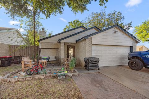 Photo of 7635 Log Cradle Drive, Houston, TX 77041 (MLS # 79260451)