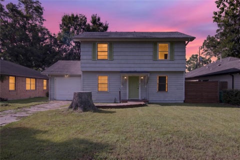 Photo of 6615 Beldart Street, Houston, TX 77087 (MLS # 61989635)