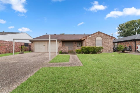 Photo of 4511 Bungalow Lane, Houston, TX 77047 (MLS # 31546587)