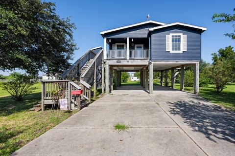 Photo of 2005 Madison Avenue, Port Bolivar, TX 77650 (MLS # 66365743)