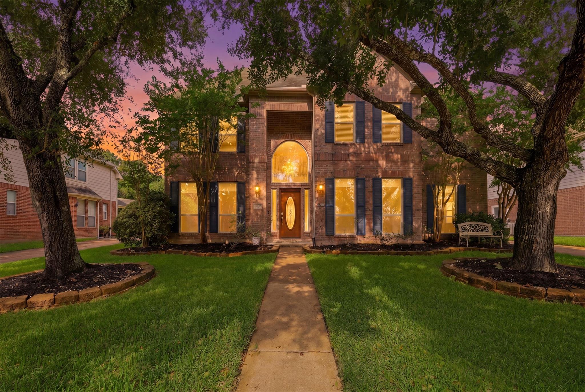 3406 Castle Pond Court