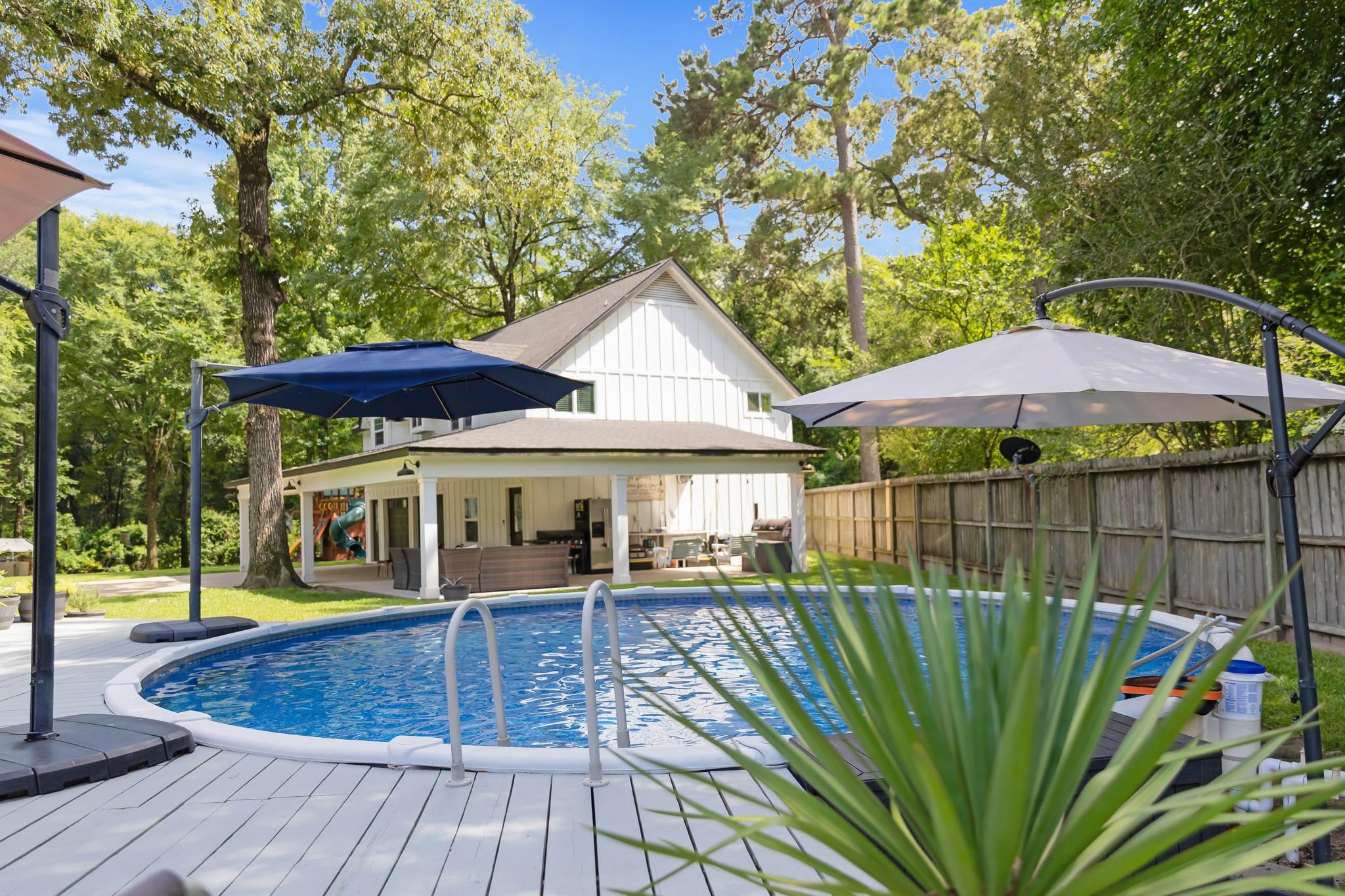 819 Sentinel Oaks