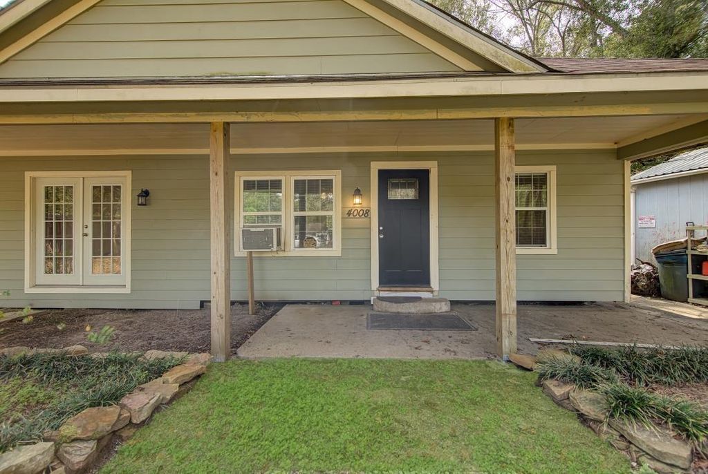 Photo of 4008 Trent Road, Huffman, TX 77336 (MLS # 94189976)
