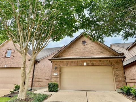 Photo of 1122 Glenwood Canyon Lane, Houston, TX 77077 (MLS # 10289814)