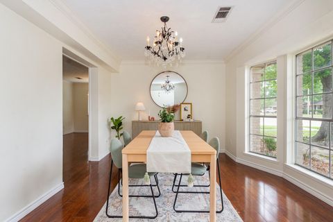 Photo of 2007 S Rayburn Court, Pasadena, TX 77502 (MLS # 62784713)