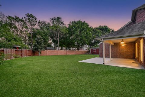 Homes For Sale - 2505 Mountain Sage Drive<br/> Pearland, TX 77584