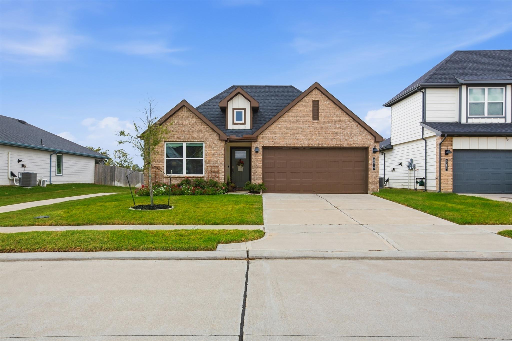8019 Veneto Green Drive