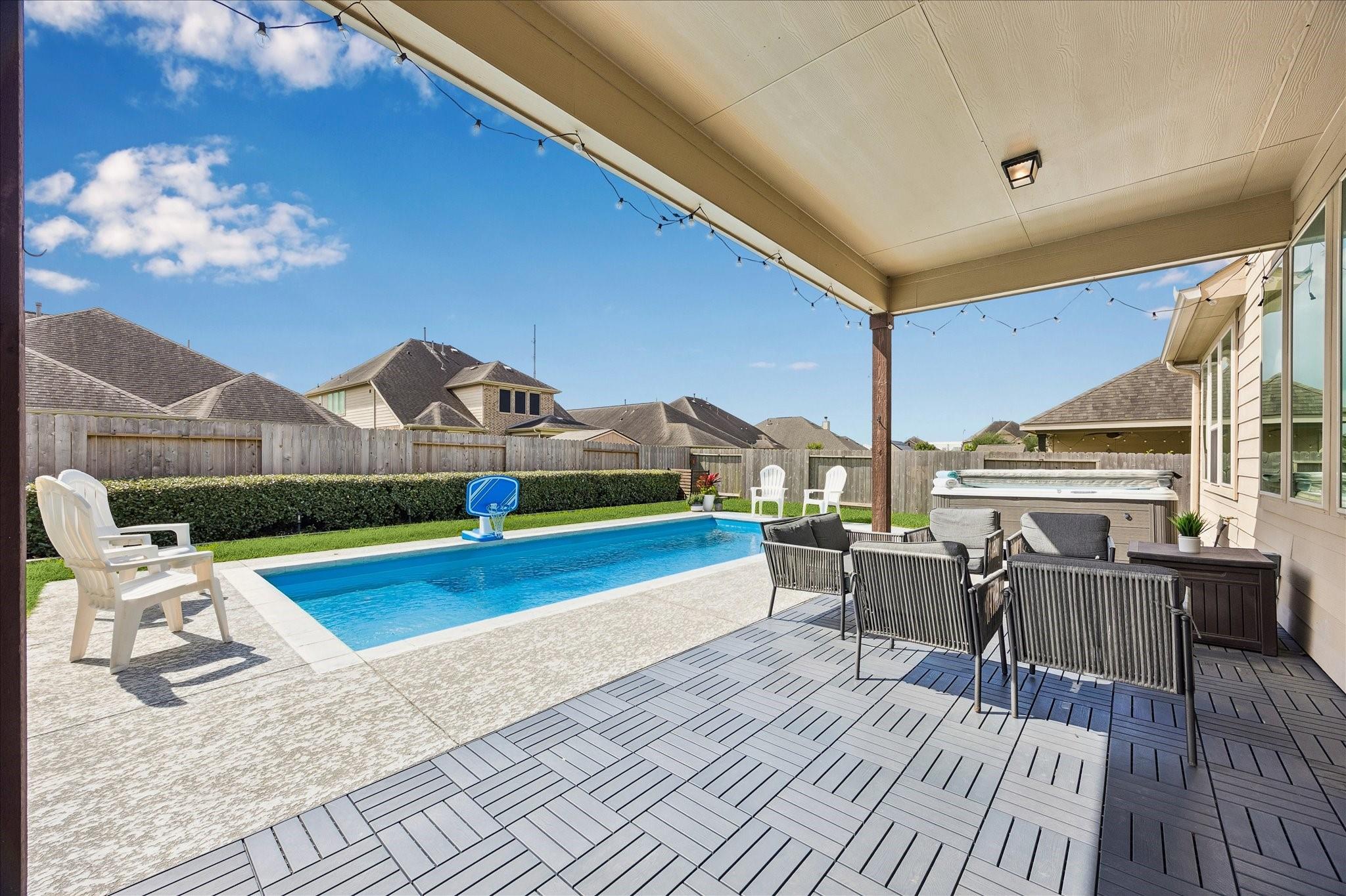2705 Park Crossing