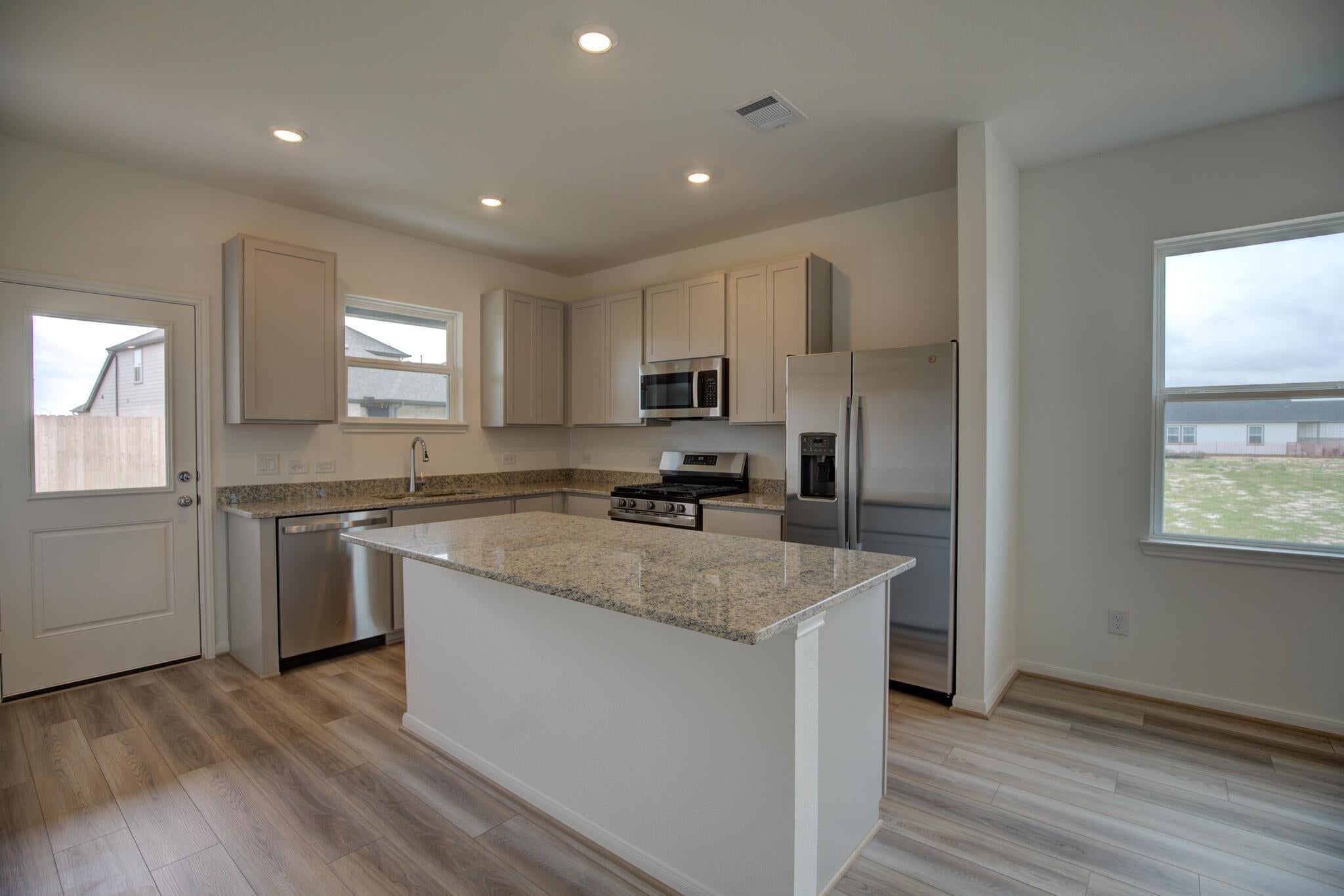 8038 Magnolia Prairie Lane