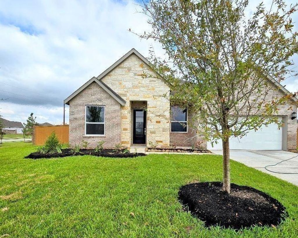 Photo of 5507 Kingfish Drive, Baytown, TX 77521 (MLS # 89565337)