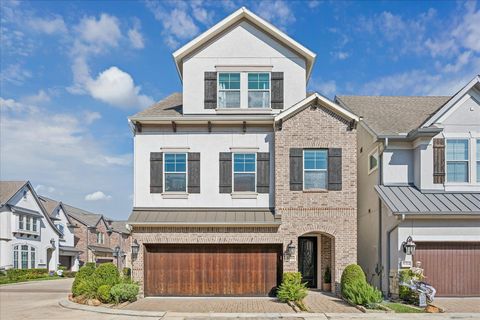 Photo of 8316 Barberry Branch Street, Houston, TX 77055 (MLS # 4325102) Photo of 8316 Barberry Branch Street, Houston, TX 77055 (MLS # 4325102)