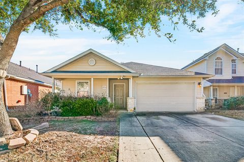 Photo of 11034 Knobbley Oak Court, Houston, TX 77065 (MLS # 25466461)