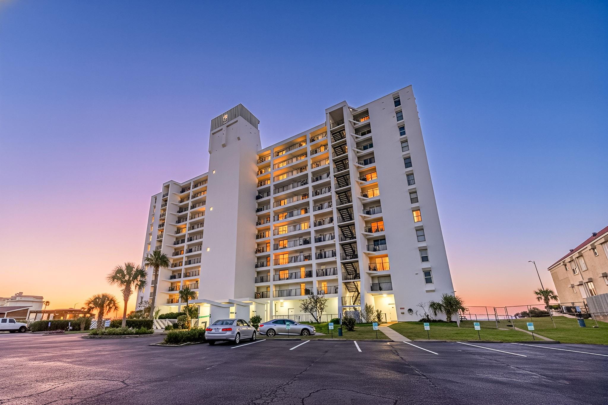 7310 Seawall Boulevard 702