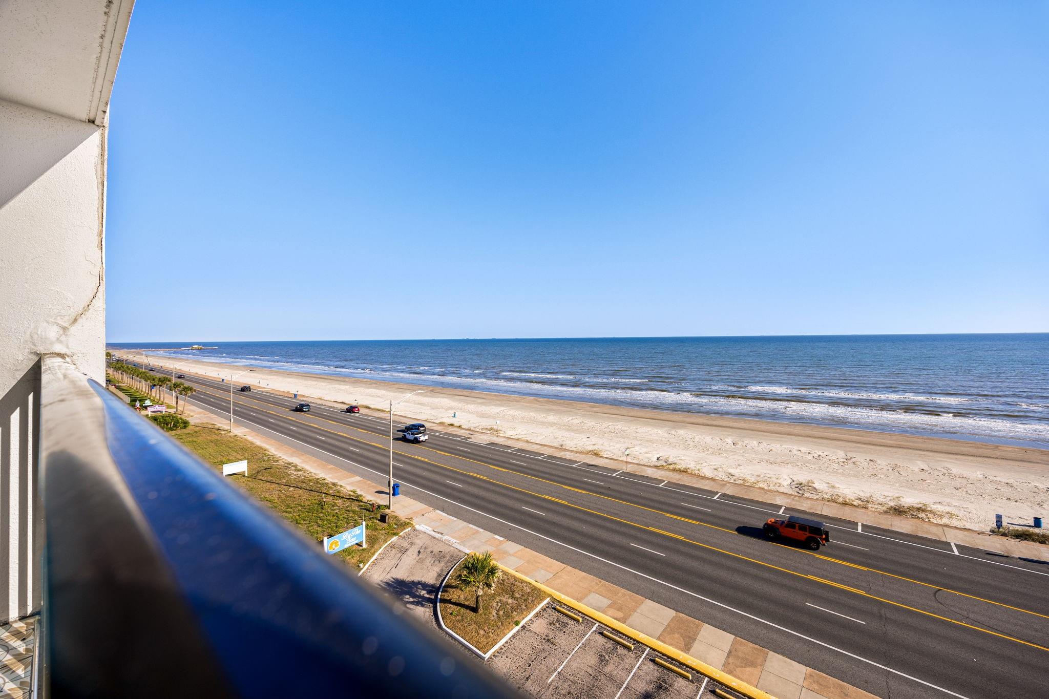 7310 Seawall Boulevard 702